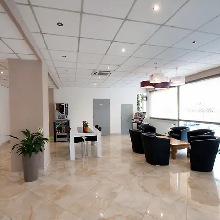 Otel Milton 3*