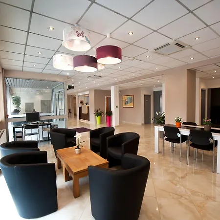 Milton Otel Neuilly-Plaisance