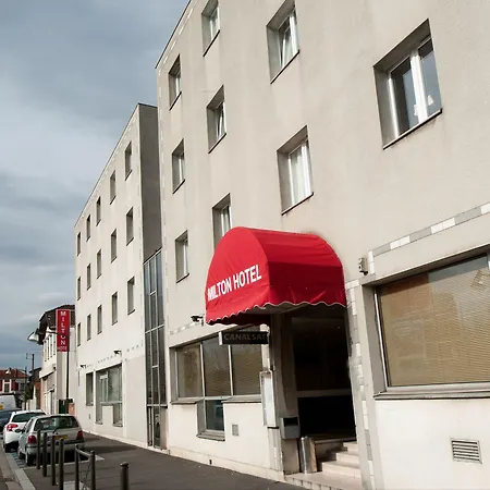 Milton Hotel