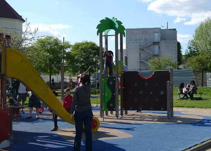 Milton Hotel Neuilly-Plaisance